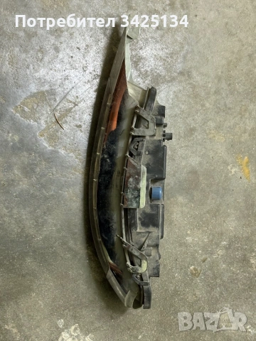 Халоген за Mercedes, снимка 2 - Части - 54496987