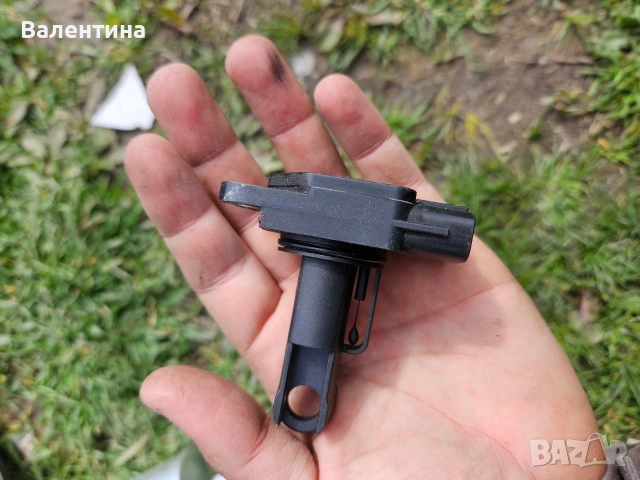 Дебитомер за Mazda 3,5,6 2.0 Бензин,от 2000г до 2008г , снимка 3 - Части - 54165371