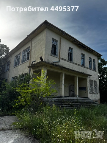Продавам парцел 4317 м2 с масивна сграда, снимка 3 - Парцели - 54956274