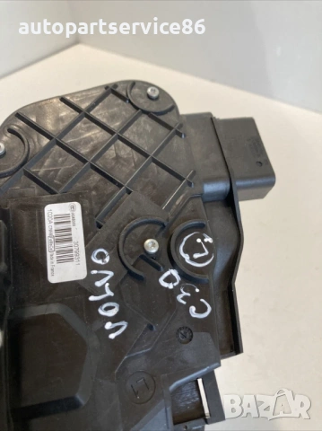 Преден ляв заключващ механизъм за Volvo C30 1.6 TDI 109HP (2012) 30799311, снимка 3 - Части - 54054416