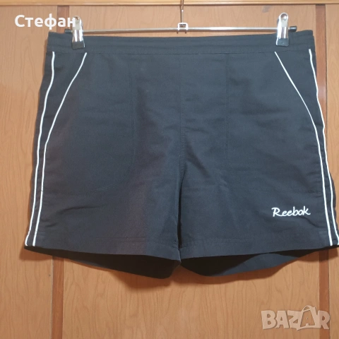 Нови черни къси гащи"Reebok"