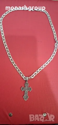 Сребърна верижка с висулка