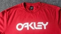 Оригинална мъжка тениска Oakley (Размер M) – Червена, отлично състояние, снимка 1