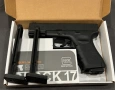 Продавам въздушен пистолет GLOCK 17, снимка 1