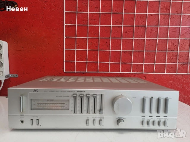 Усилвател JVC A-X4, снимка 2 - Ресийвъри, усилватели, смесителни пултове - 54808281