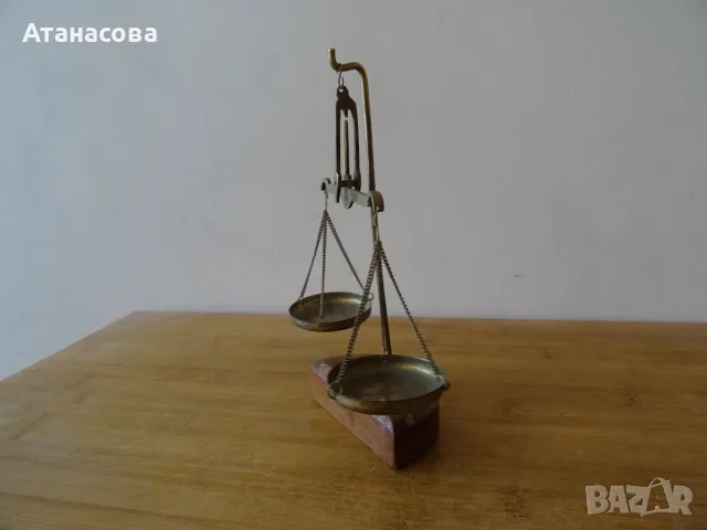 Бижутерска аптекарска везна месинг #2, снимка 3 - Антикварни и старинни предмети - 55396958