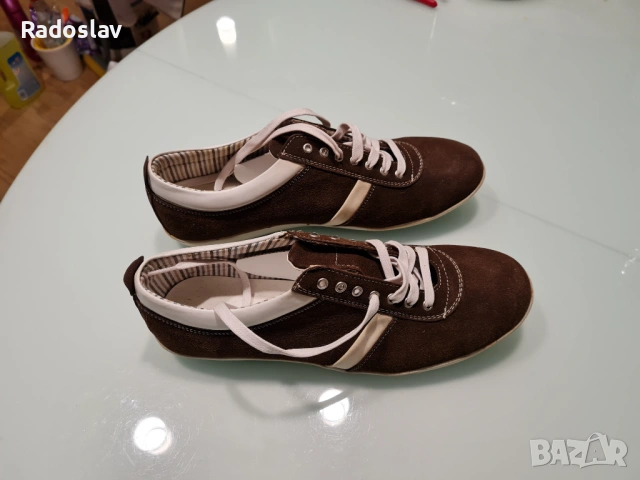 Кафяви обувки от набук 44 номер