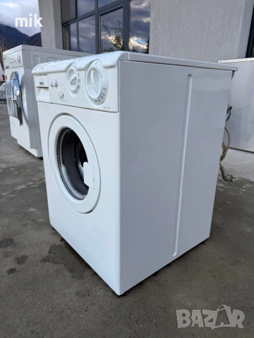 Малка - Мини пералня Zanussi 4 кг, снимка 7 - Перални - 53996067