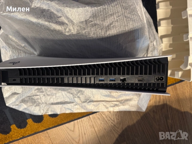 Продавам Sony PlayStation 5 (PS5) Disc Edition+Играта FC26-Като нова! , снимка 10 - PlayStation конзоли - 54306200