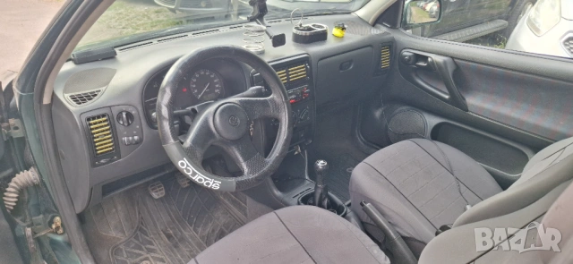 Volkswagen Polo 6n1 1.6i, снимка 10 - Автомобили и джипове - 54577366