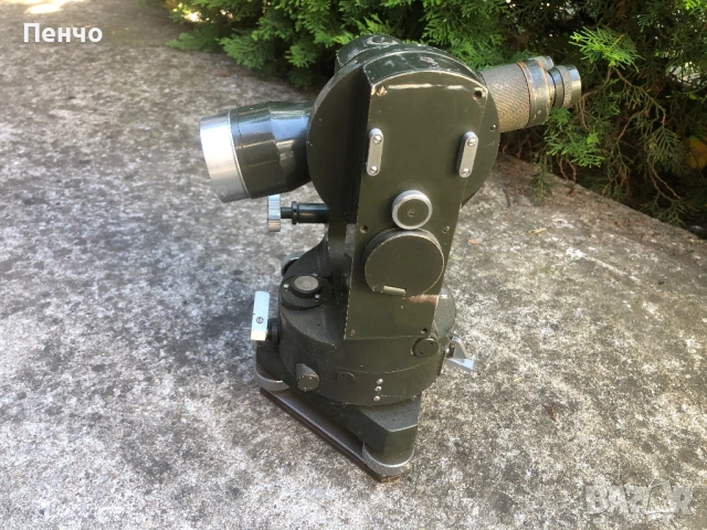 стар военен теодолит /нивелир, бусола/ "CARL ZEISS JENA" Theo 020 - Germany, снимка 4 - Антикварни и старинни предмети - 54937322