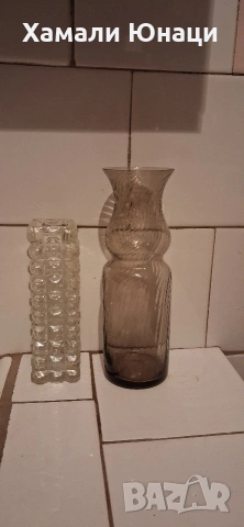 Стъклени вази от Соца 