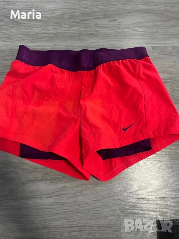 Дамски спортни къси панталони Nike Dri-FIT XS