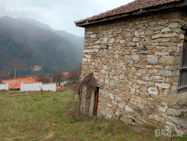 селско стопанска сграда с прилежащ двор, снимка 3 - Къщи - 53993674