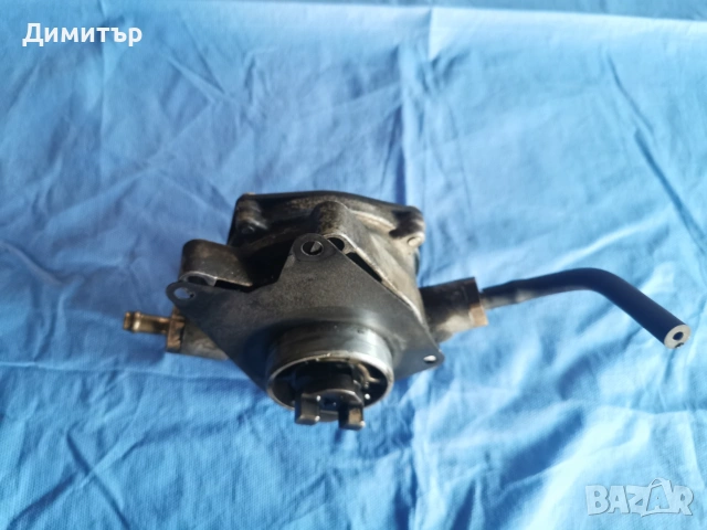 Вакуум помпа Wabco с номер 914 030 752 0. Каптива, Антара, снимка 2 - Части - 55253784