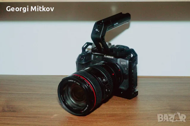 Canon EOS R + Обектив Canon EF 24-105mm + 2 батерии и Small Rig клетка, снимка 2 - Фотоапарати - 55681643