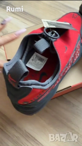 Оригинални нови маратонки Nike Air Max SNDR GORE-TEX! 37,5 н, снимка 10 - Маратонки - 54637295