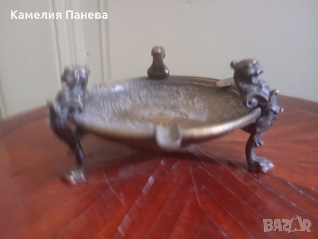Бароков пепелник