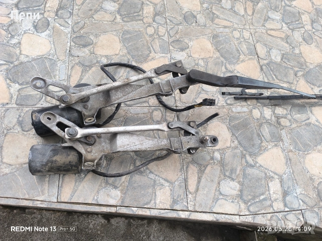 Чистачка с моторче за Мерцедес 190