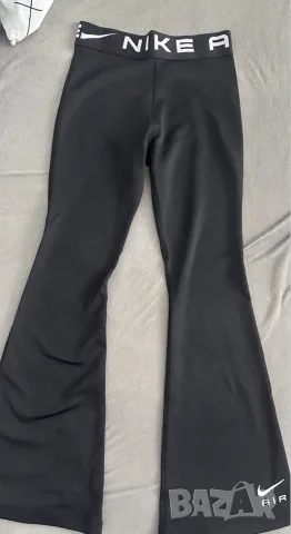 nike air high-waisted flared leggins , снимка 2 - Клинове - 55533025