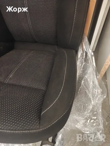 Astra J 2011 тапицерия седалки, снимка 2 - Части - 55551921
