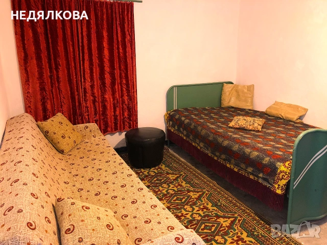СОБСТВЕНИК Продава Двуетажна Масивна Къща с Двор с. НЕДЯЛСКО, снимка 8 - Къщи - 55206800