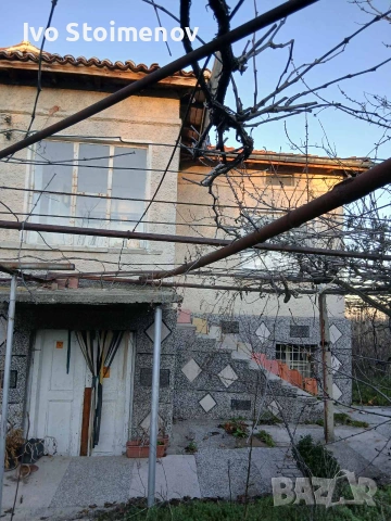 Къща с двор в с. Памидово, снимка 5 - Къщи - 55100045
