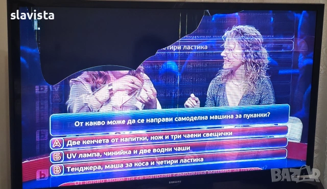 Телевизор за части SAMSUNG UR33M4002
