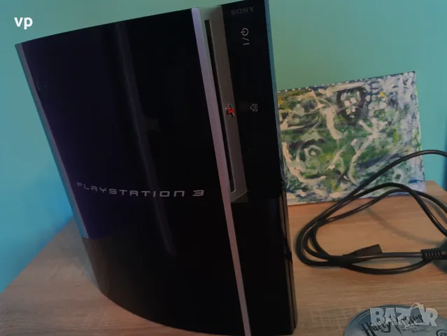 ПЕРФЕКТЕН Original Sony Playstation 3 с постоянен хак, колекционерски ПЛЕЙСТЕЙШЪН PS3 Fat Piano lack, снимка 2 - PlayStation конзоли - 55414022