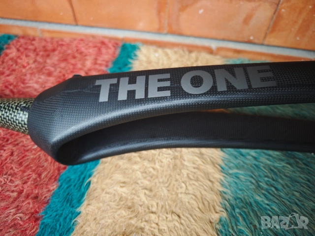 Велосипедна вилка Cipollini The One (2021g.), снимка 4 - Части за велосипеди - 54654406
