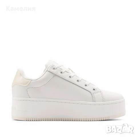 Бели дамски кецове Tommy Hilfiger TJW Flatform Pearlized Sneaker - размер 39, снимка 2 - Кецове - 55529204