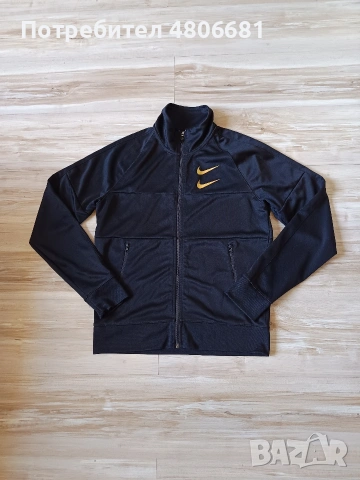 Оригинално мъжко горнище Nike Swoosh