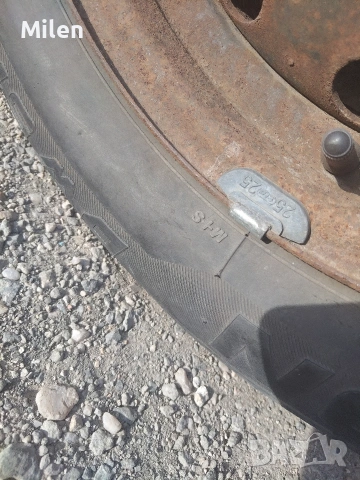 продавам зимни гуми , снимка 4 - Гуми и джанти - 54357457