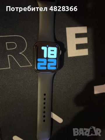 Aplle Watch Series 5 44mm - много запазаен с каишки