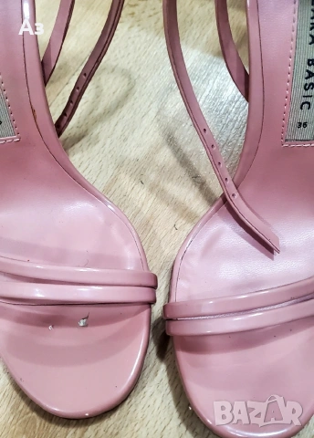Елегантни розови сандали на ток Zara Basic, снимка 6 - Сандали - 54919288