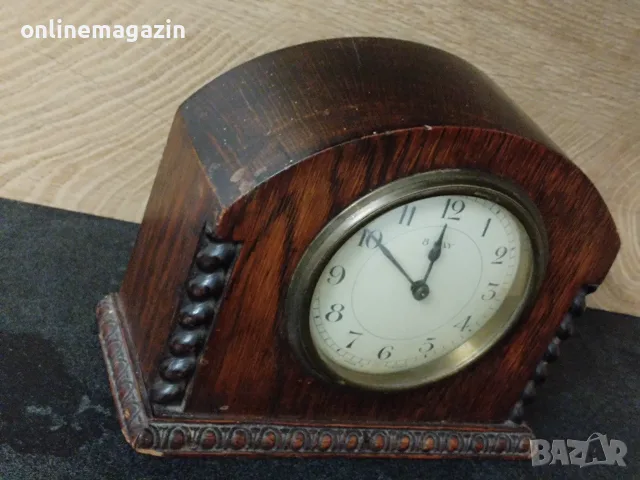 Старинен механичен часовник от дърво, снимка 4 - Антикварни и старинни предмети - 55696324