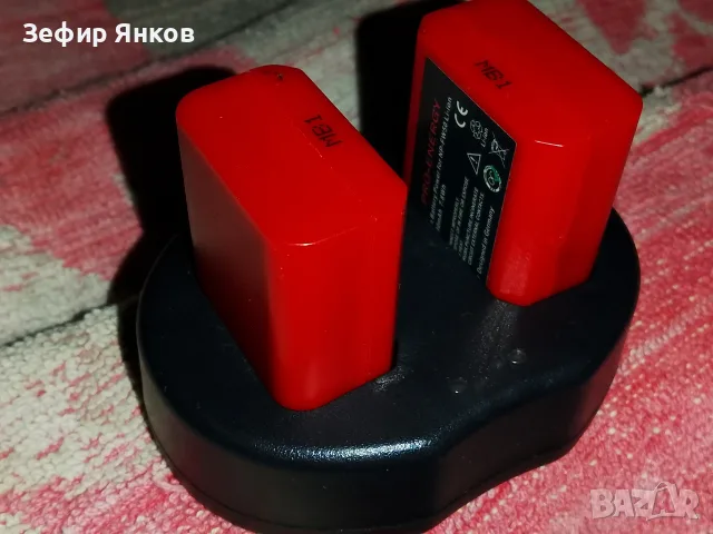 Двойно зарядно за безогледалки Сони в комплект с две батерии и кабел., снимка 4 - Батерии, зарядни - 55451232