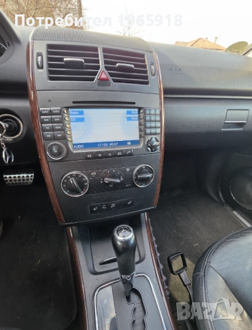 Mercedes A200, снимка 4 - Автомобили и джипове - 54475485