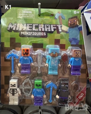 6 фигурки за игра Майнкрафт с оръжия, Minecraft
