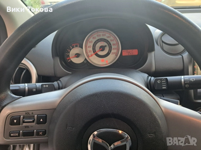 Мазда 2 / Mazda 2, снимка 7 - Автомобили и джипове - 55021645