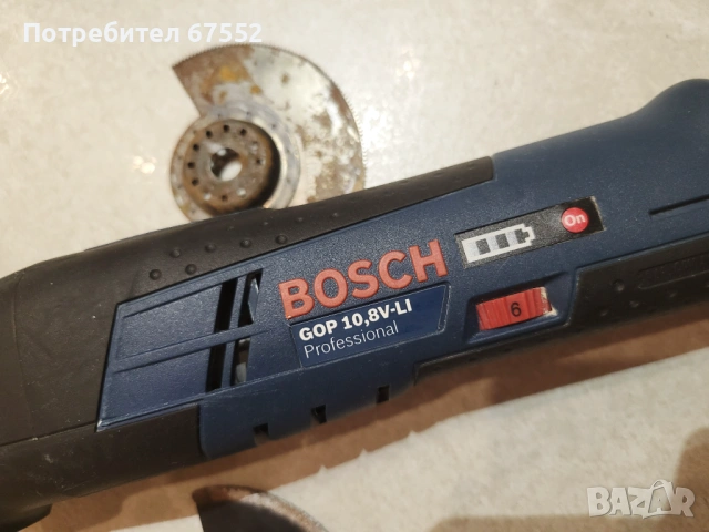 Акумулаторен реноватор Bosch GOP 10.8V-Li. Само тяло с ножчета. 55€ (без коментар!), снимка 7 - Други инструменти - 53997765