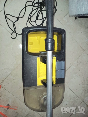 Професионална машина за пране Karcher Puzzi, снимка 2 - Парочистачки и Водоструйки - 54279886