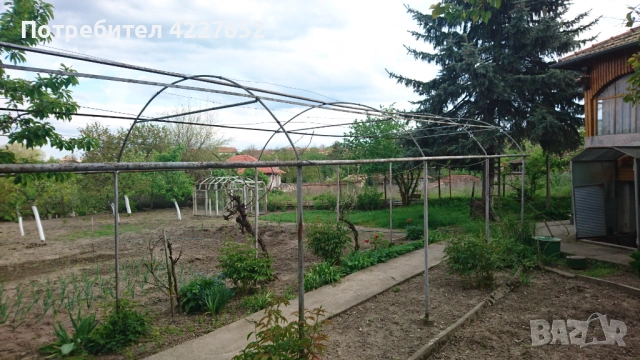 Продавам къща с дворно място и гараж, снимка 16 - Къщи - 54704655