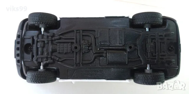 Hongwell Mercedes M-Class ML 320 UK POLICE - Мащаб 1:43, снимка 7 - Колекции - 55641862