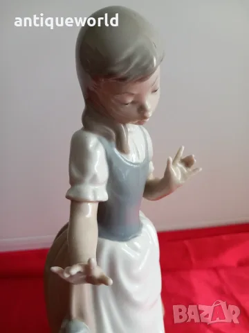NAO by LLANDRO Голяма Порцеланова Статуетка"Момиче на Чешмата"", снимка 5 - Антикварни и старинни предмети - 55324053