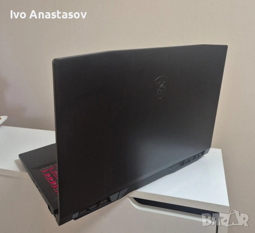 НОВ Геймърски лаптоп MSI Katana GF66 (16GB RAM / 1.5TB SSD / RTX 3050Ti), снимка 3 - Лаптопи за игри - 55249878