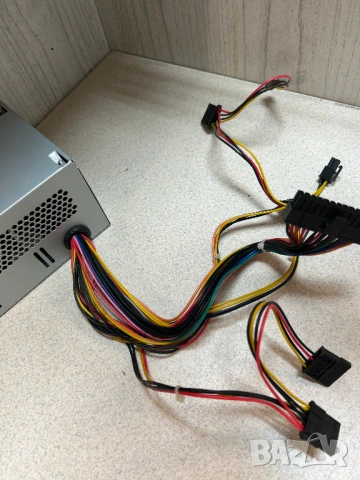 Захранване за компютър Spire 420W, снимка 6 - Захранвания и кутии - 54385010