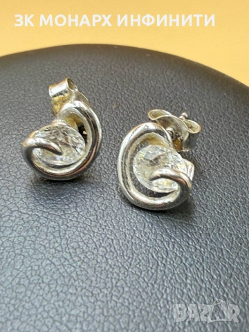 Златни обеци /585/ Бяло злато