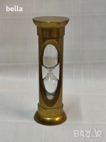 Бронзов пясъчен часовник,цена 45 евро
