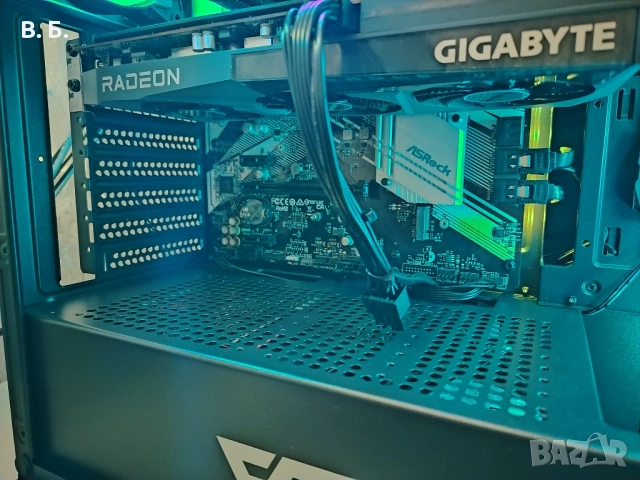 Геймърски компютър Ryzen 7 3700X / RX 6600 8GB / 16GB RAM – Перфектен за 1080p!, снимка 6 - Геймърски - 54320922